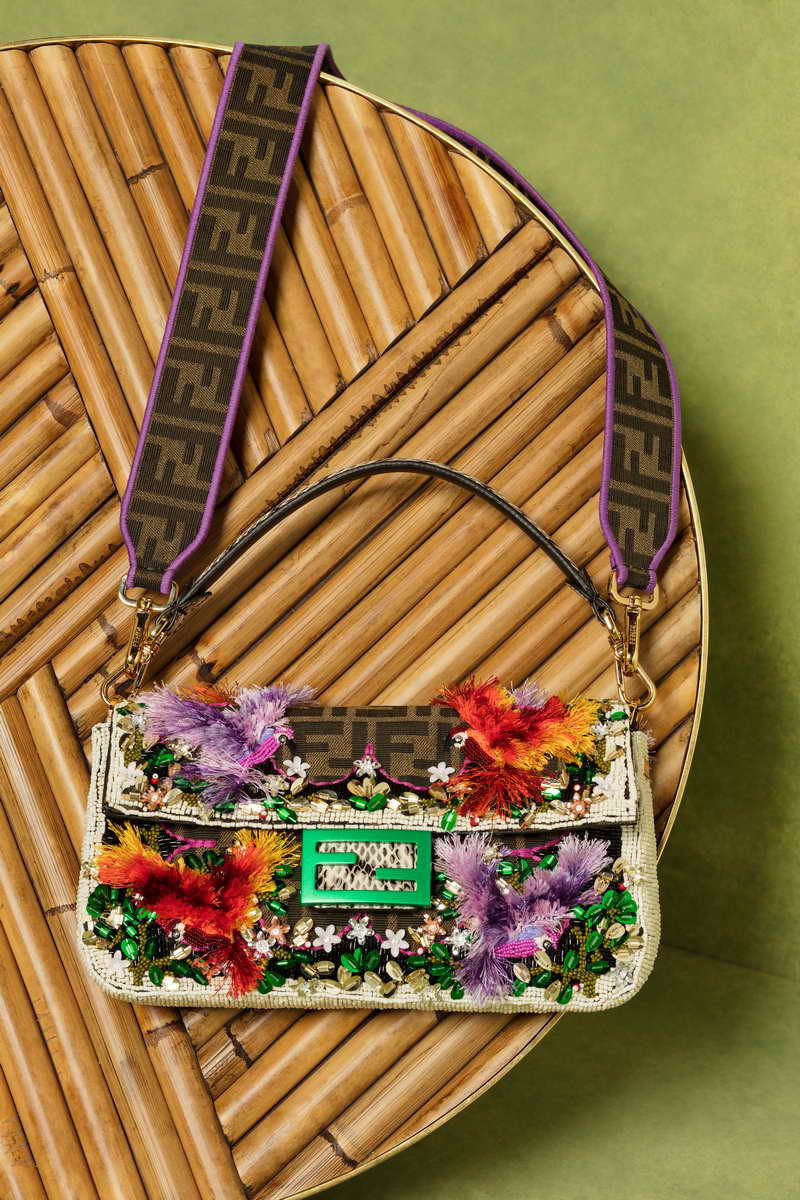 Fendi: the ultimate icon. This is not a bag. It’s aBaguette!