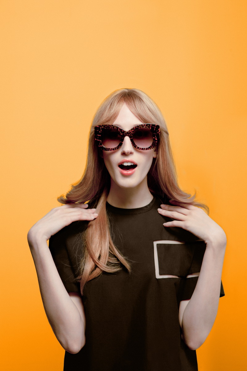 03_FENDI and THIERRY LASRY Sunglasses featuring Anna Cleveland_video frames (1)