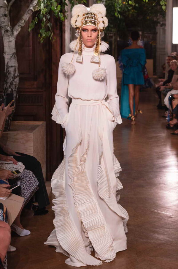 VALENTINO FW19 Haute Couture Collection