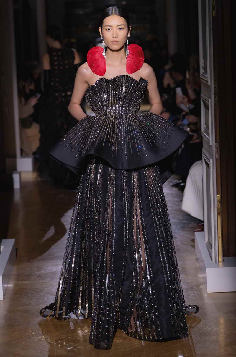 VALENTINO HAUTE COUTURE SPRING/SUMMER 2020 COLLECTION