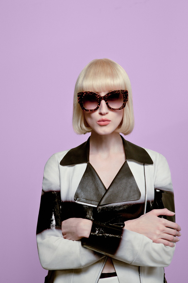 06_FENDI and THIERRY LASRY Sunglasses featuring Anna Cleveland_video frames