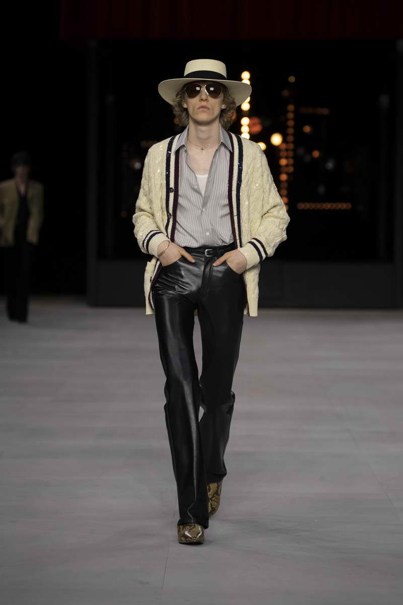 Celine Jacno Babouche