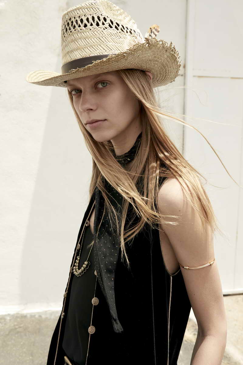 SAINT LAURENT SPRING SUMMER COLLECTION - Images with Courtesy of Saint Laurent