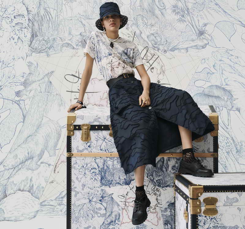 DIOR AROUND THE WORLD COLLECTION
