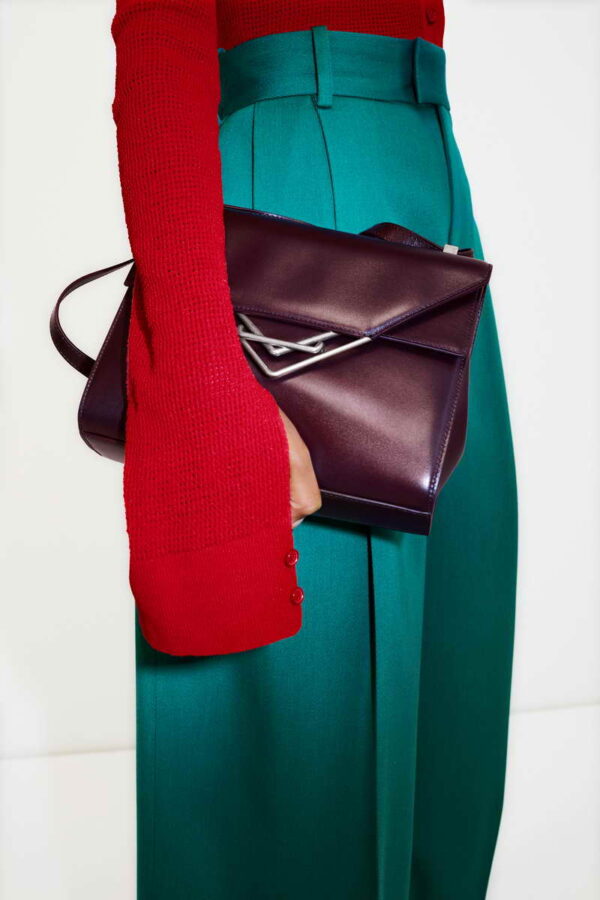 Bottega Veneta Wardrobe 01 - The Clip Bag