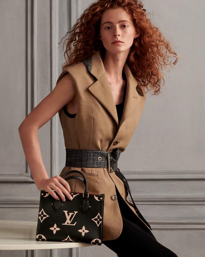 For Spring 2021, Louis Vuitton introduces two new pillars, the Vanity and essential Onthego MM in iconic permanent colors