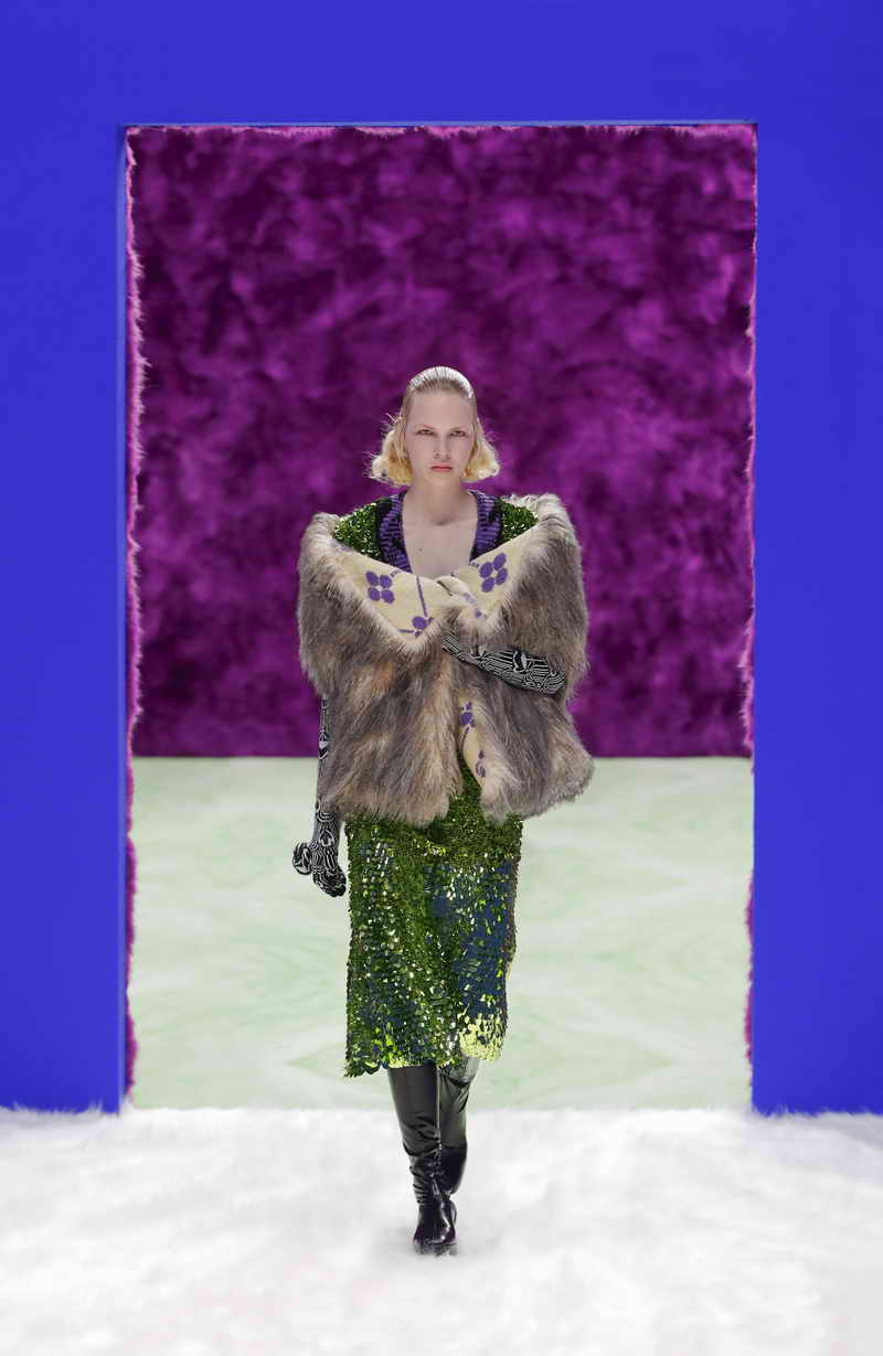 PRADA FALL/WINTER 2021 WOMENSWEAR SHOW