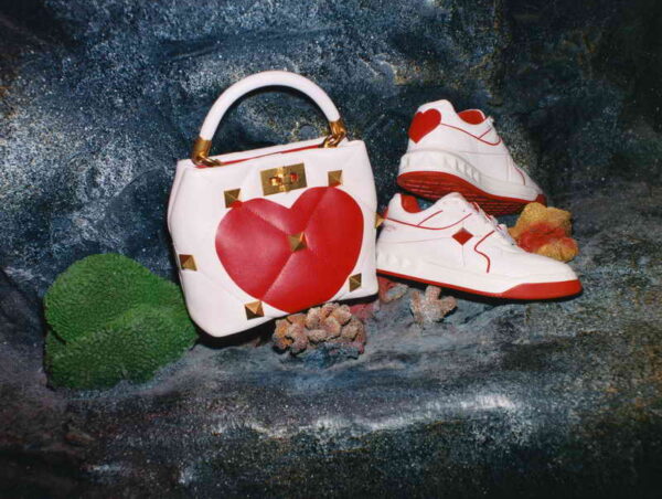 VALENTINO AMORE 2021