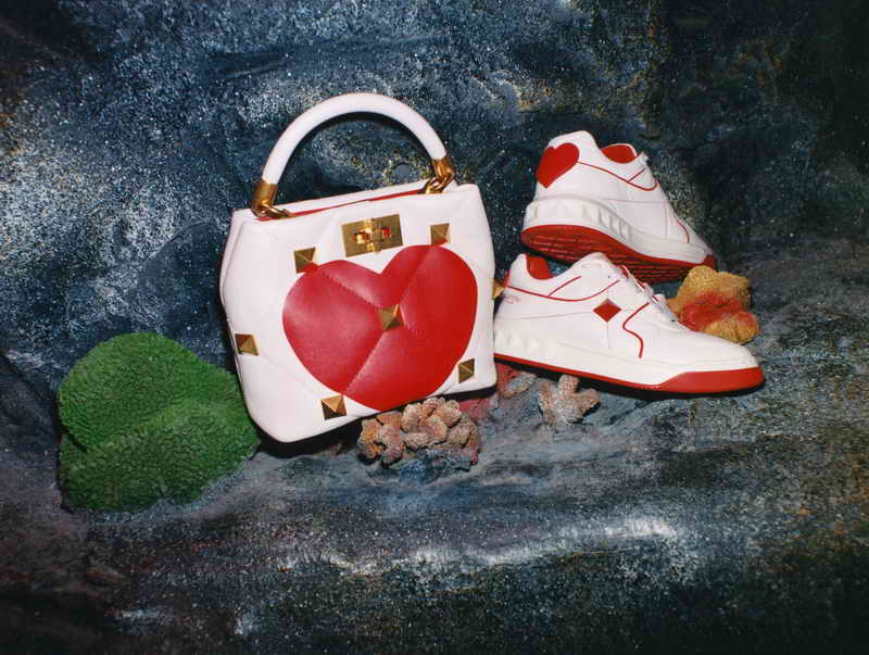 VALENTINO AMORE 2021