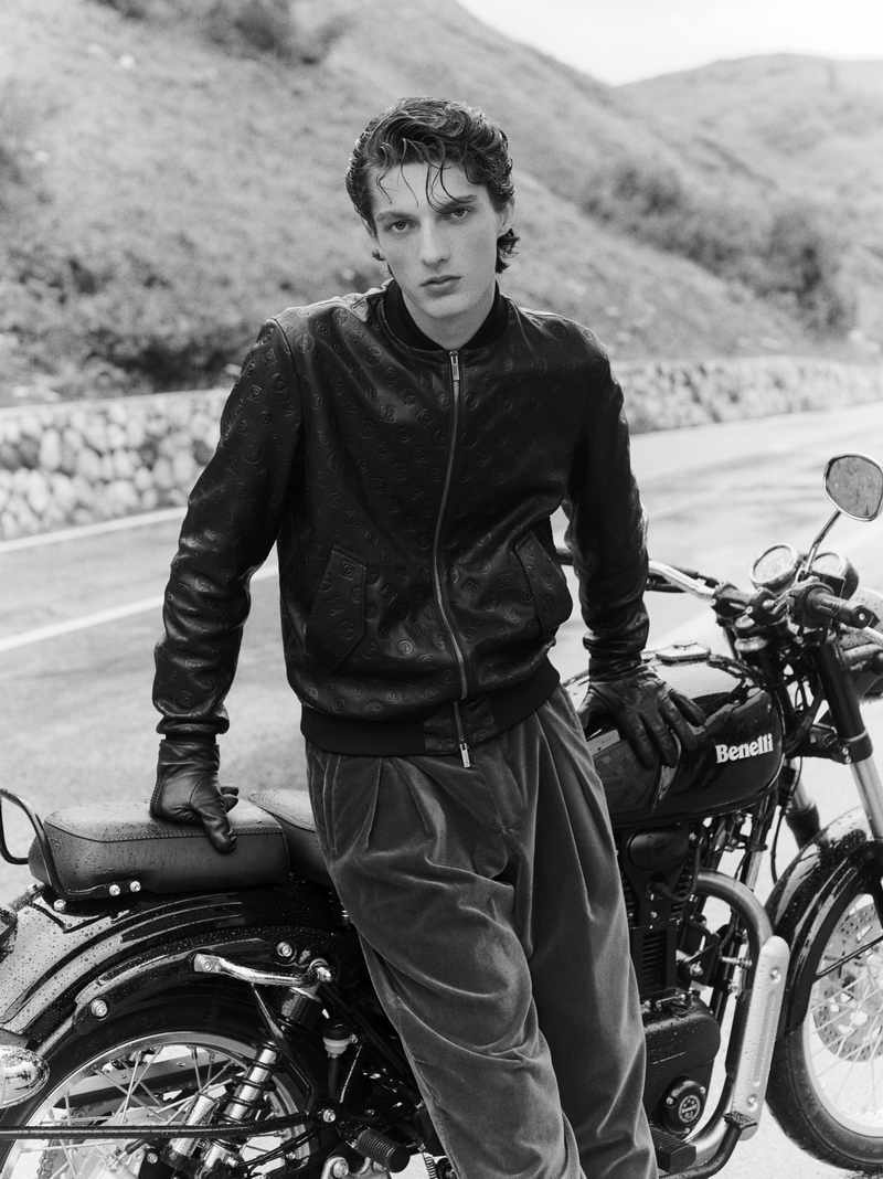 Giorgio Armani Men’s Autumn/Winter 2021/2022 Collection