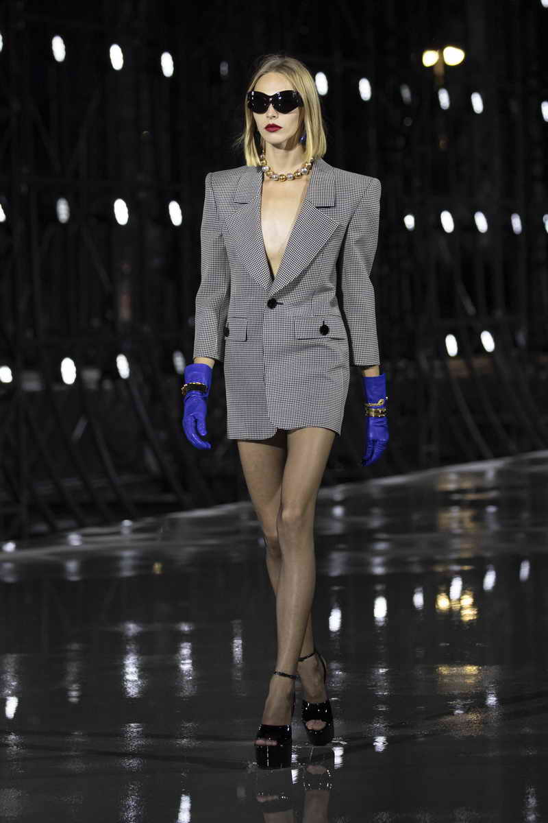 Saint Laurent Summer 2022 By Anthony Vaccarello