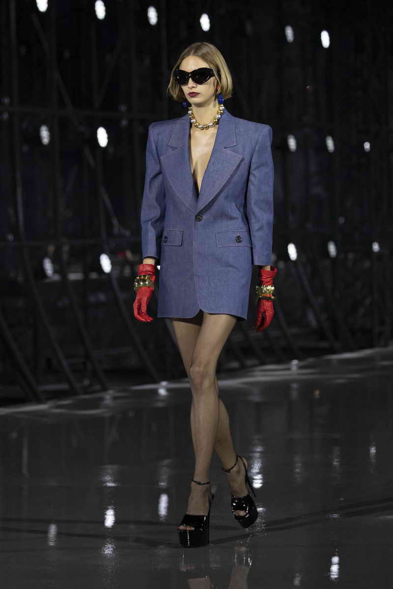 Saint Laurent Summer 2022 By Anthony Vaccarello