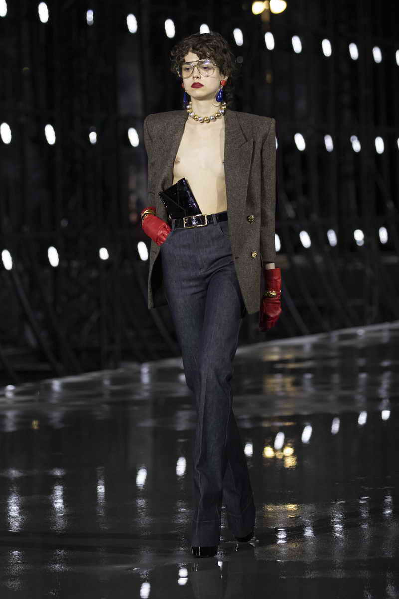 Saint Laurent Summer 2022 By Anthony Vaccarello
