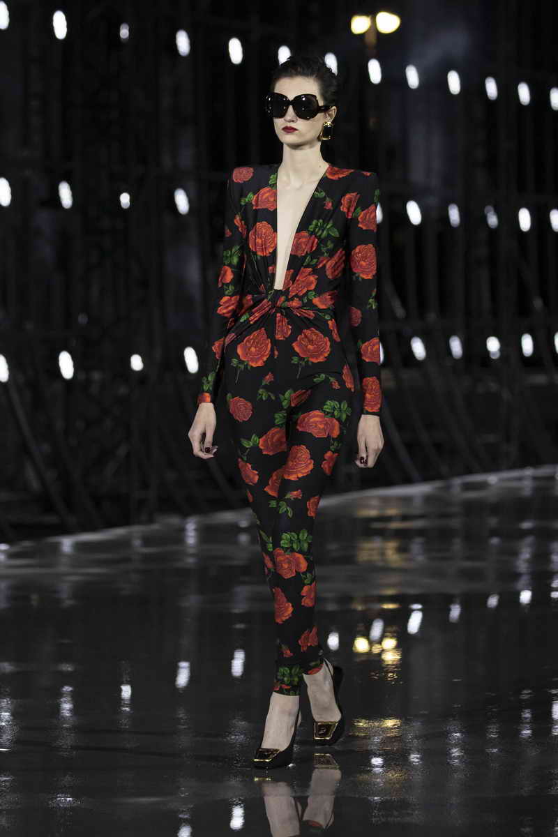 Saint Laurent Summer 2022 By Anthony Vaccarello