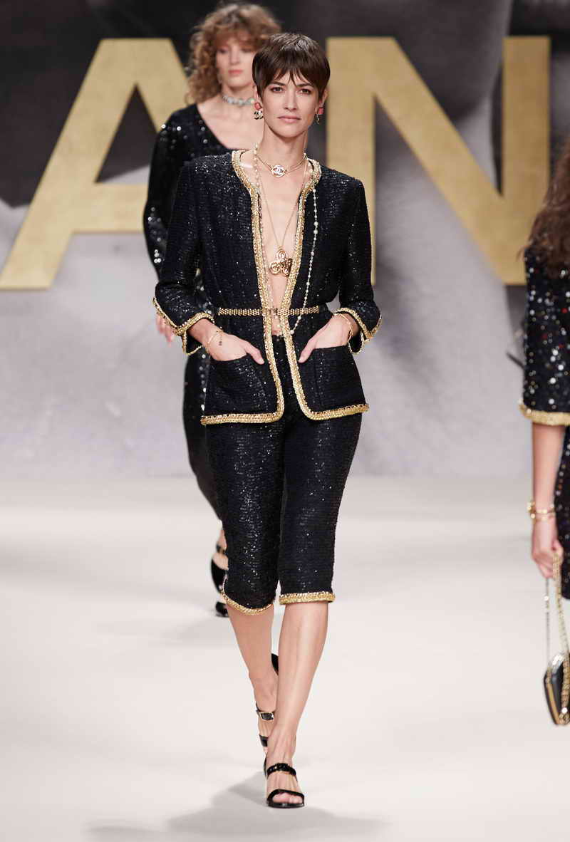 CHANEL Spring-Summer 2022 Ready-to-Wear Collection - Photo Courtesy of CHANEL