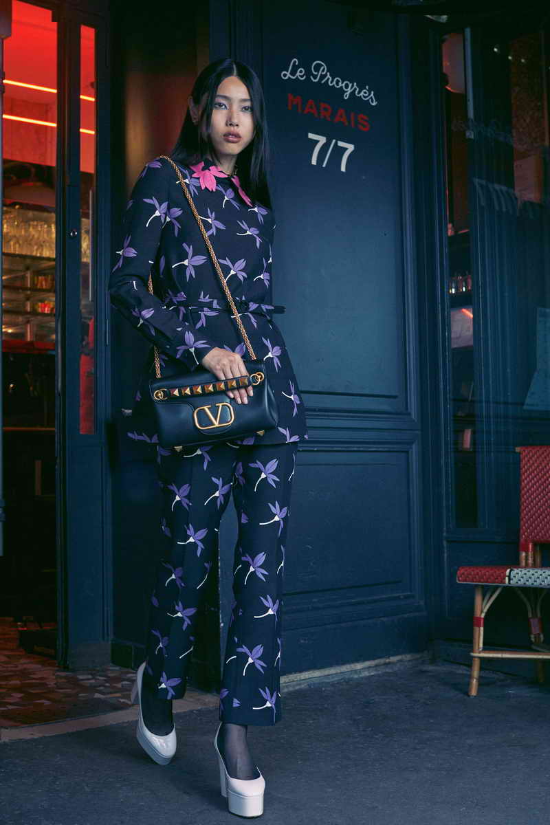 VALENTINO SPRING 2022 LE PROGRES COLLECTION