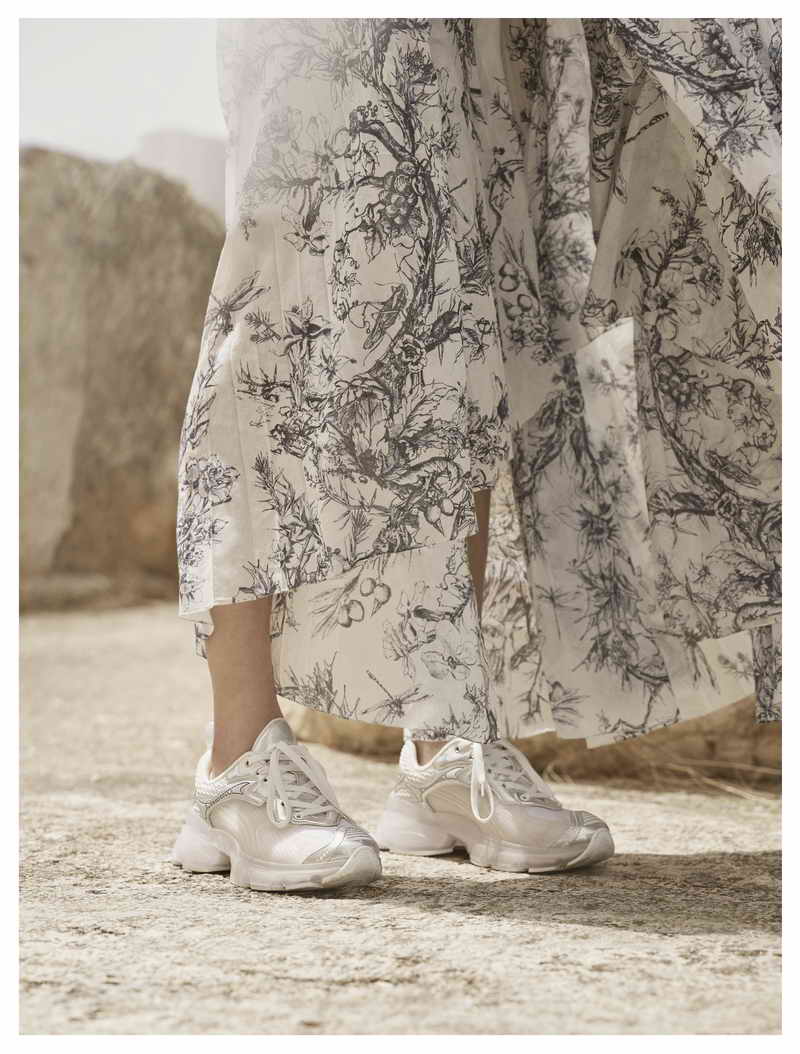 DIOR VIBE SNEAKERS FROM CR22