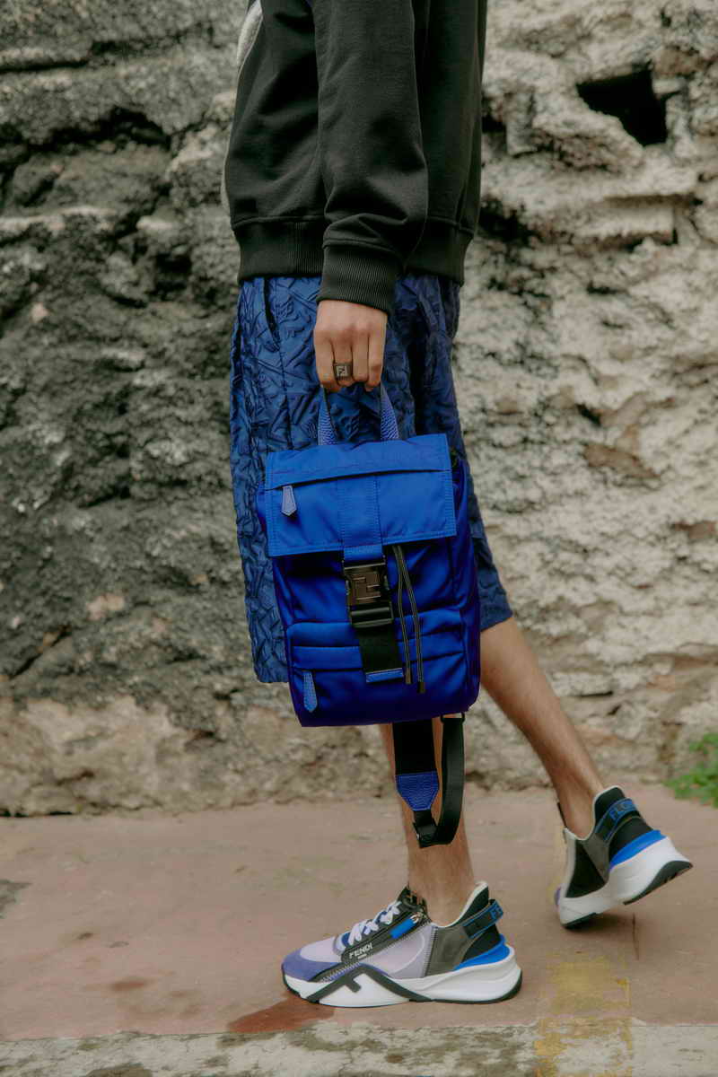 Lightness, casualness, playfulness: it’s Fendiness! The new essential bag’s line for Men