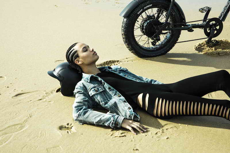 SAINT LAURENT RIVE DROITETHE RIDE