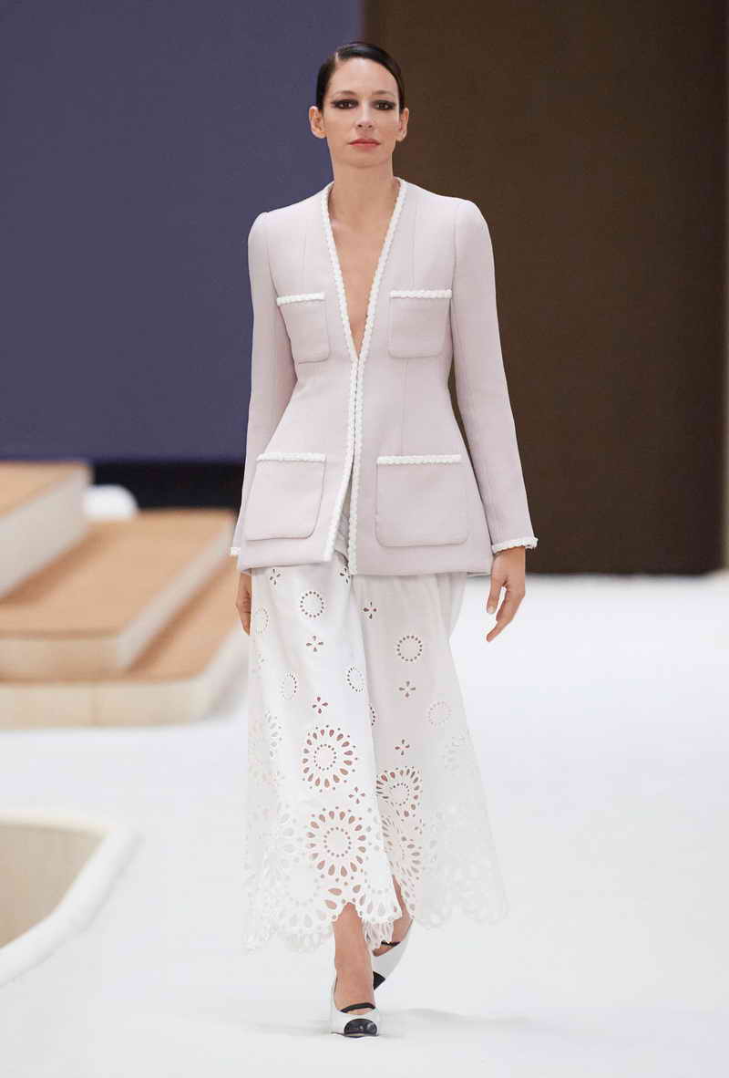 CHANEL Spring-Summer 2022 Haute Couture Collection