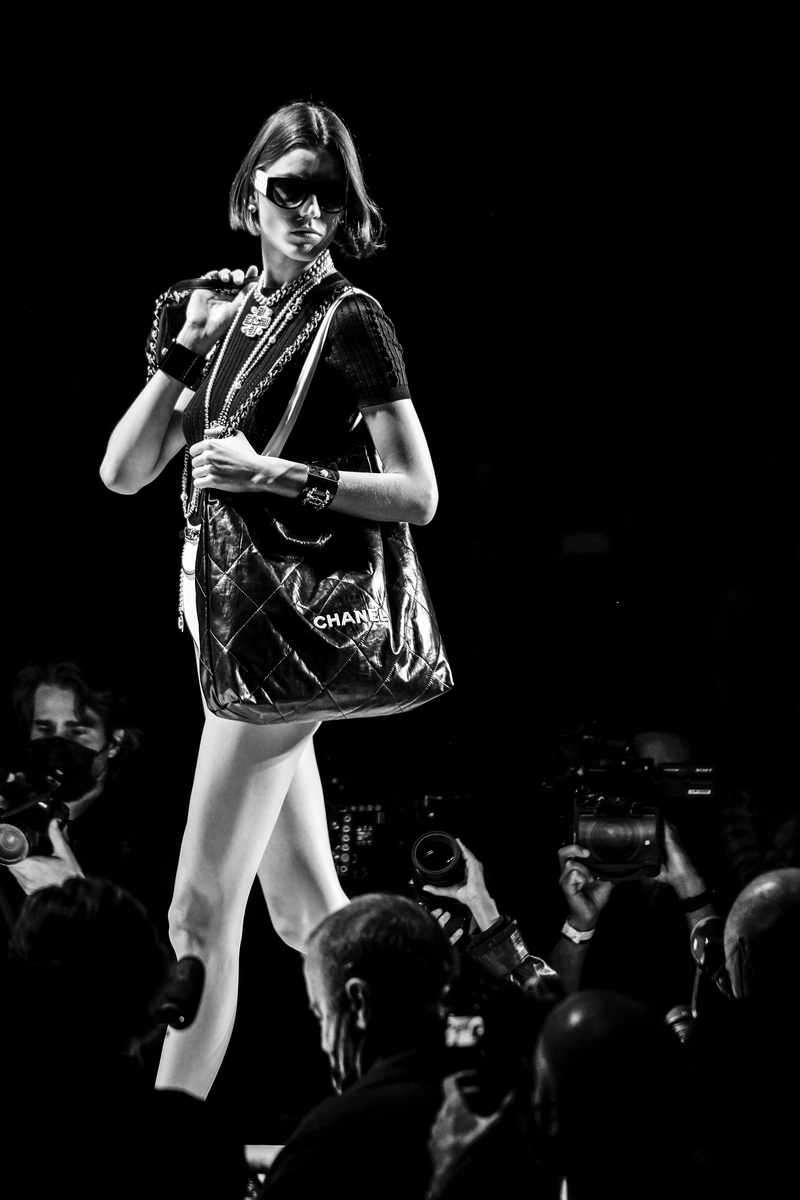 THE CHANEL 22 BAG