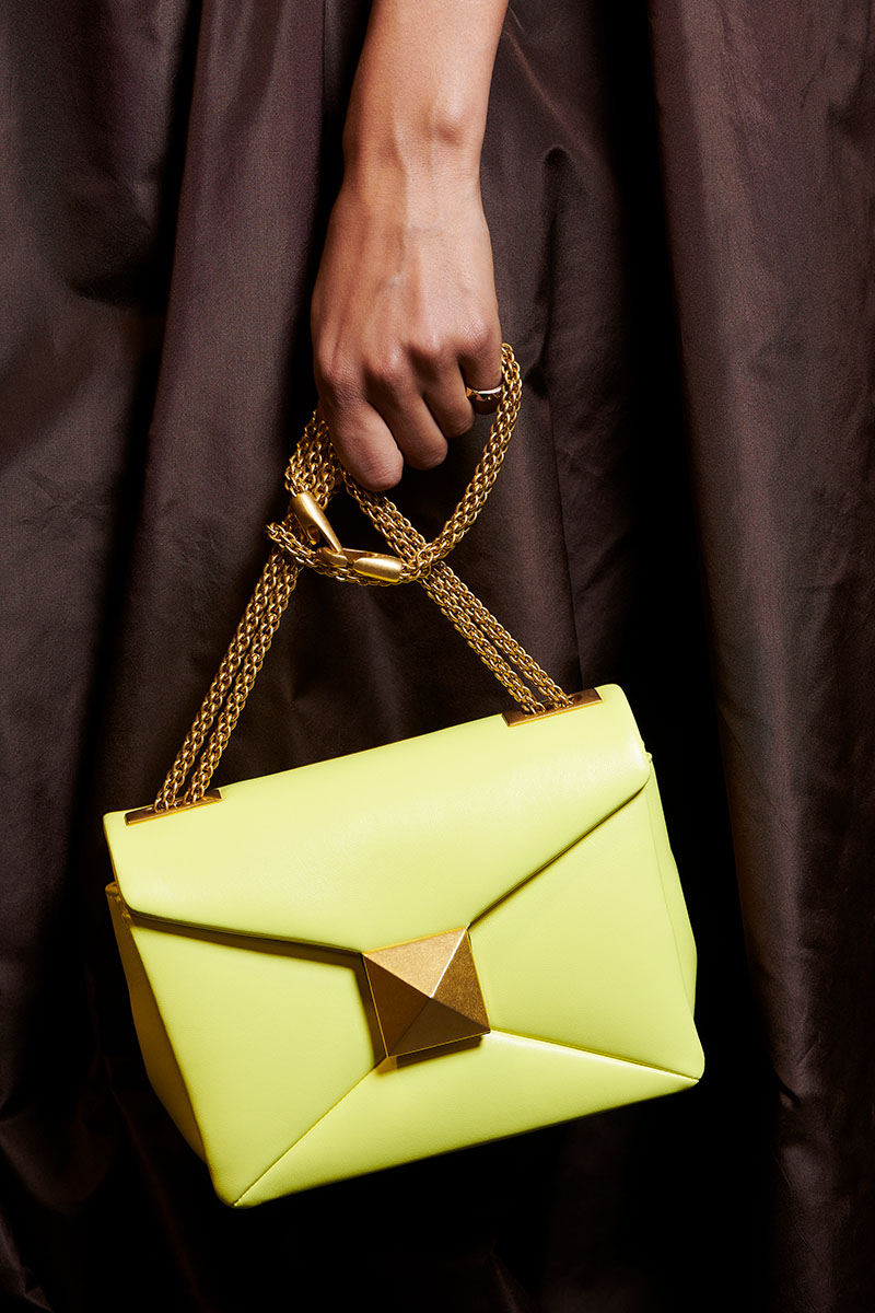 VALENTINO GARAVANI ONE STUD BAG