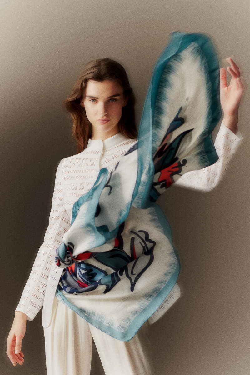 Gioorgio Armani Spring/Summer 2022 Women Collection Métissage