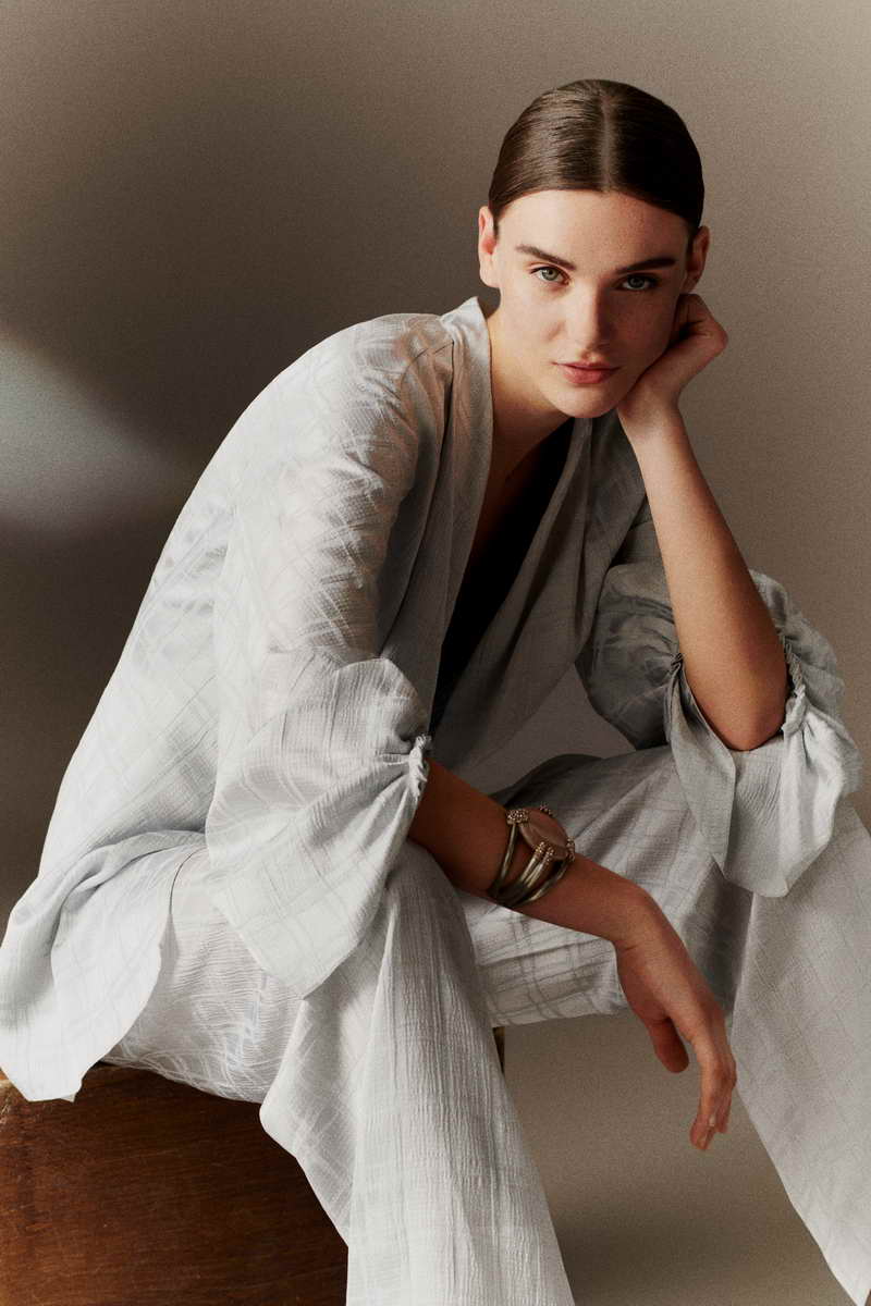 Gioorgio Armani Spring/Summer 2022 Women Collection Métissage