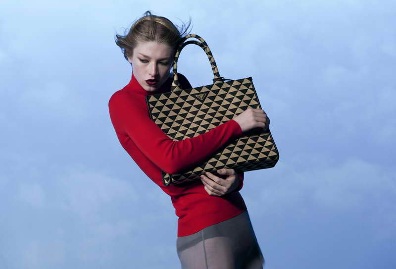 PRADA THE SYMBOLE