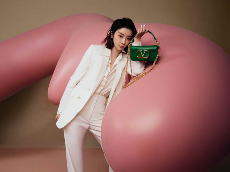 Zhao Xiao Tang - VALENTINO GARAVANI 520 COLLECTION