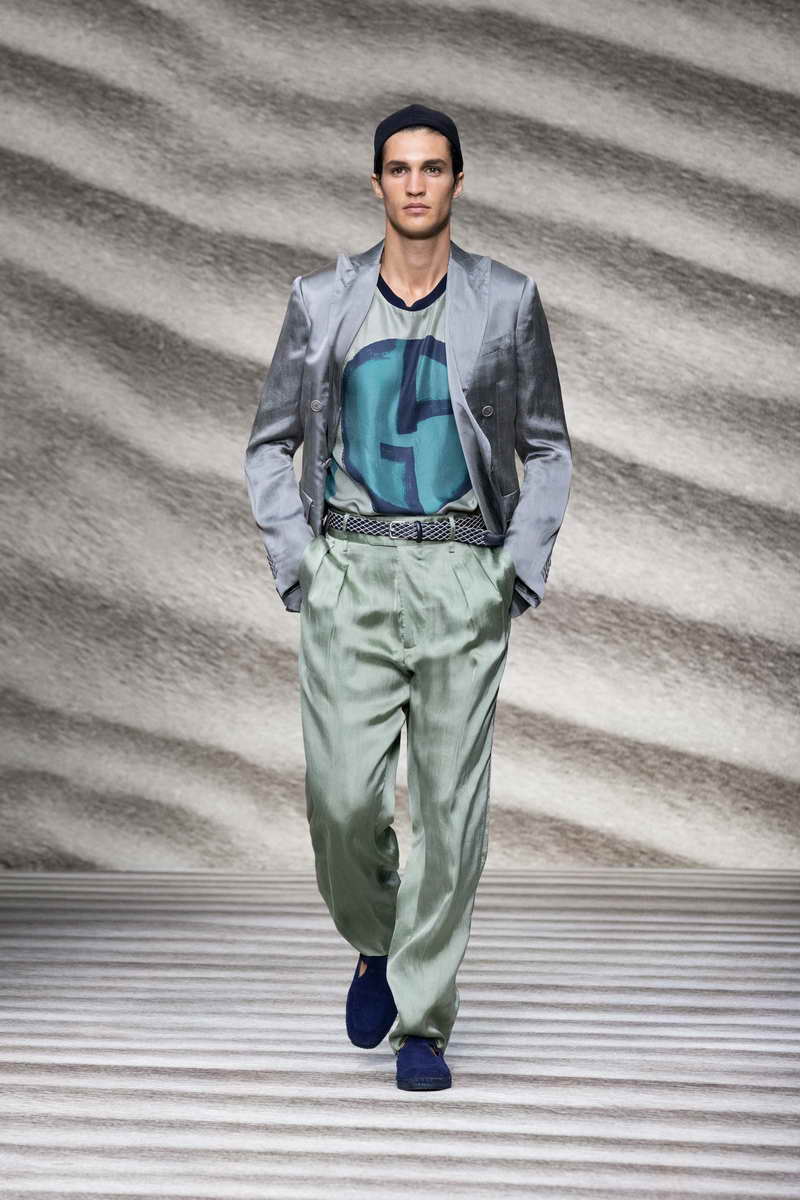 GIORGIO ARMANI SPRING/SUMMER 2023 MENSWEAR FASHION SHOW