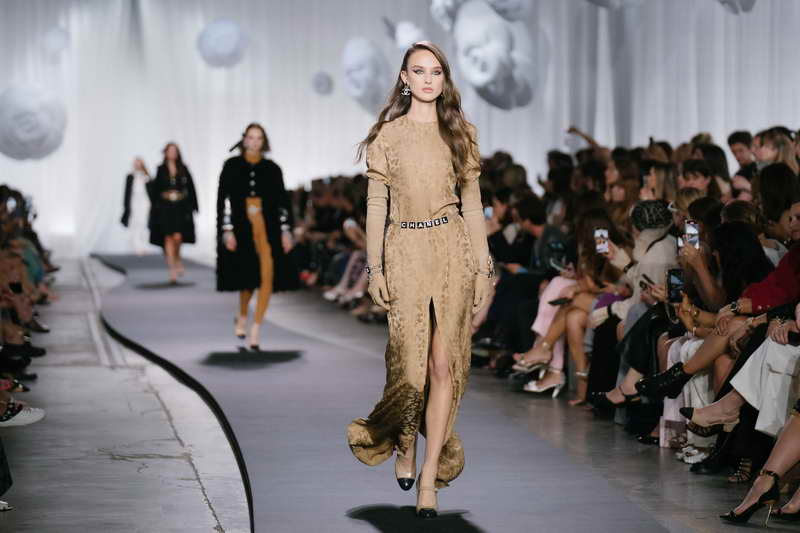 CHANEL 2021/22 Métiers d'art show in Florence