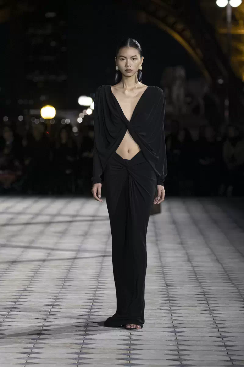 SAINT LAURENT Spring Summer 2023 - Photo Courtesy of SAINT LAURENT