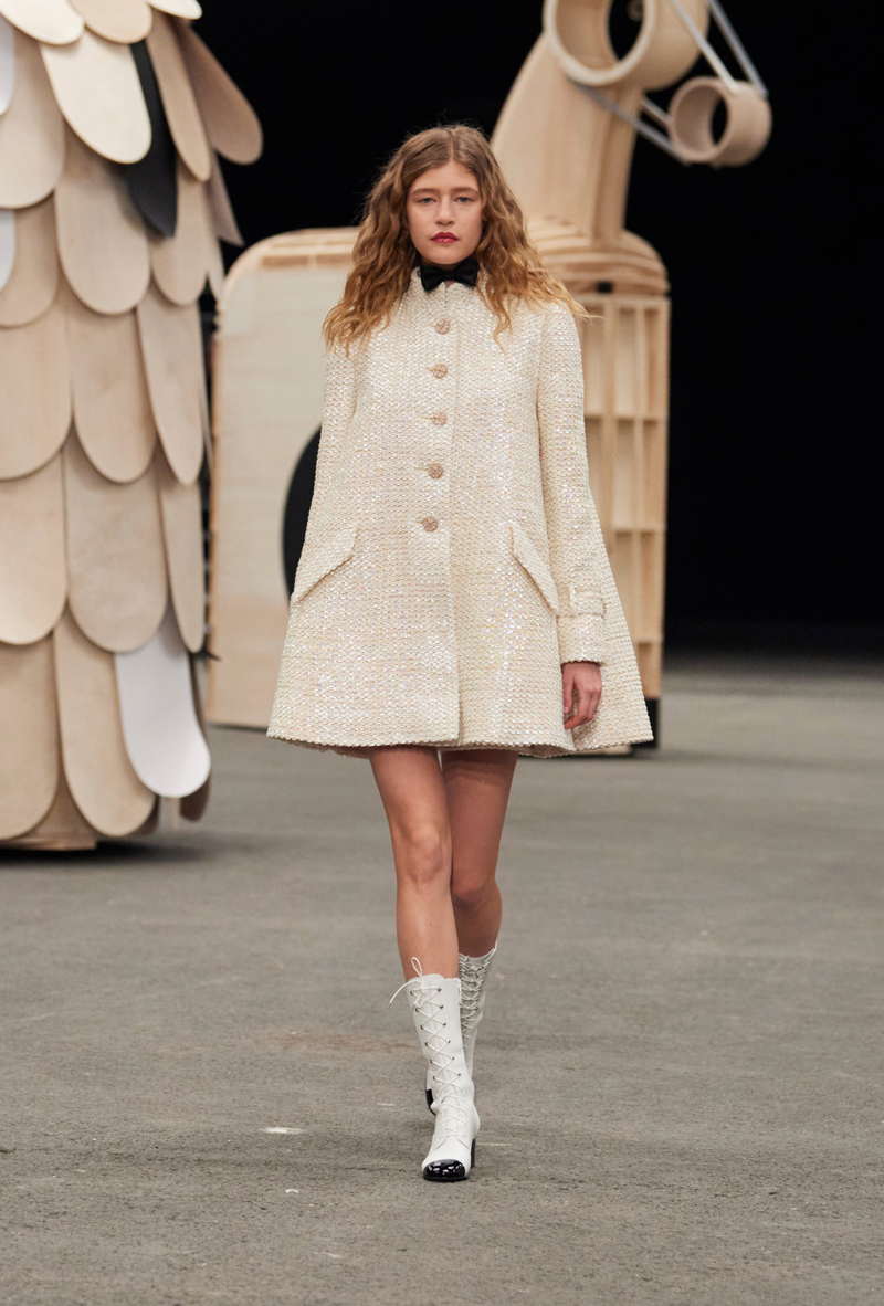 CHANEL - The Spring-Summer 2023 Haute Couture collection - Photo courtesy of CHANEL