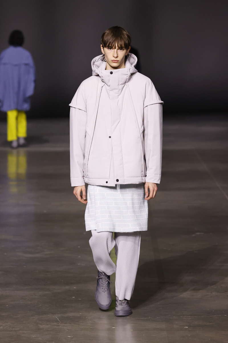 HOMME PLISSÉ ISSEY MIYAKE AUTUMN WINTER 2023/24 COLLECTION - Photo courtesy of ISSEY MIYAKE