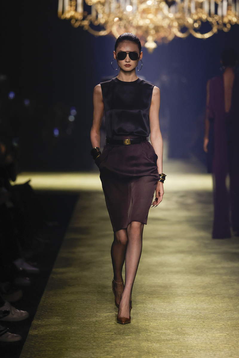SAINT LAURENT WOMEN’S WINTER 2023 - Photo Courtesy of Saint laurent