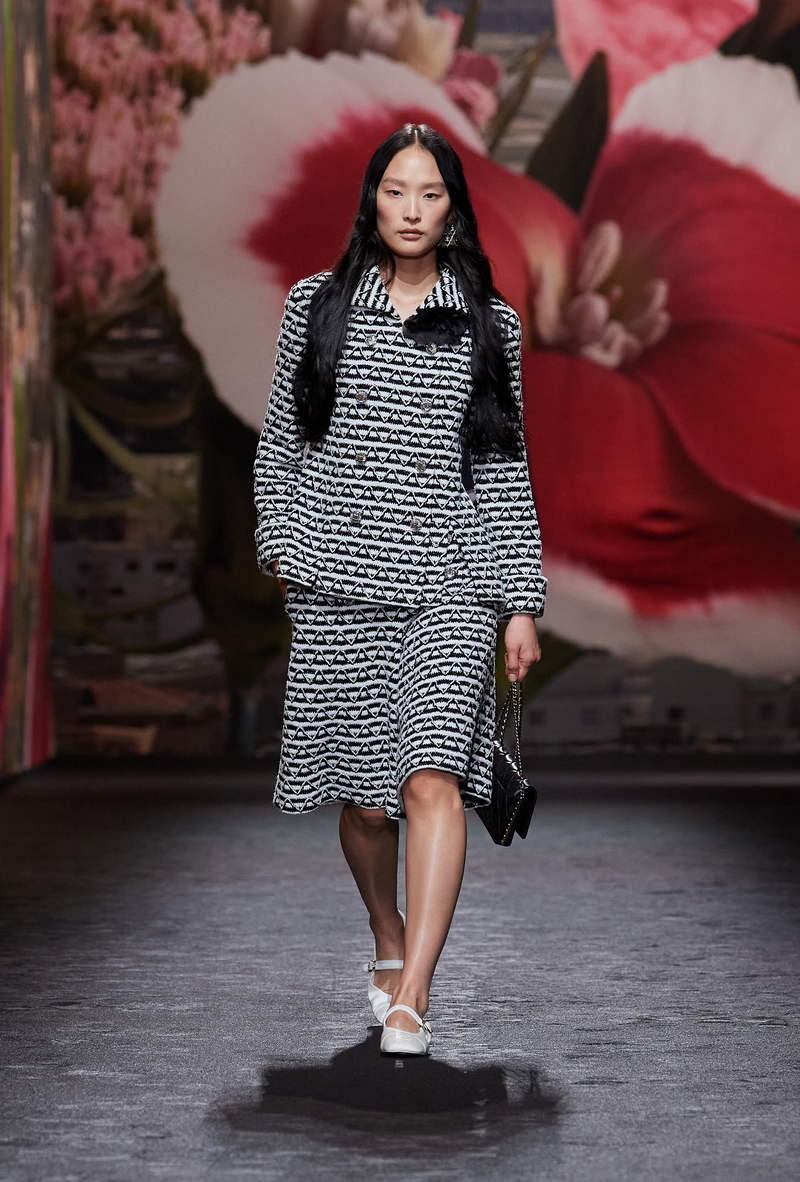 CHANEL Spring-Summer 2024 Ready-To-Wear Collection