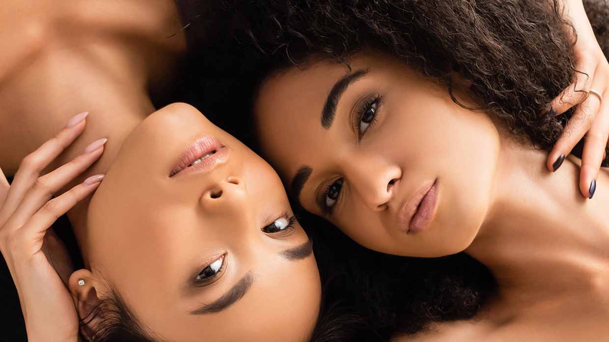 Glass skin vs. Matte skin in 2026: the rise of the hybrid glow