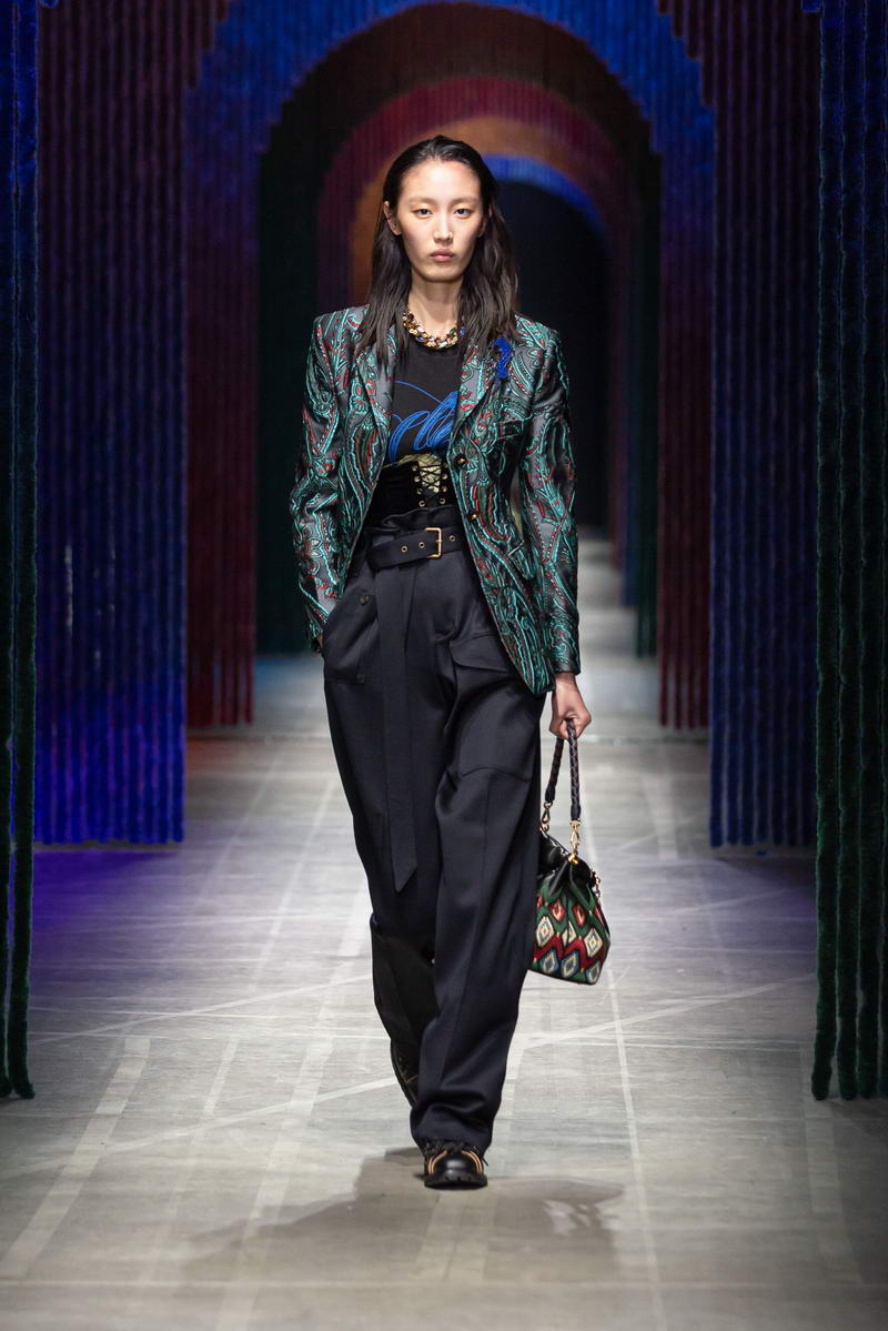 Etro Woman Fall Winter 2026 2027 - Photo courtesy of Etro