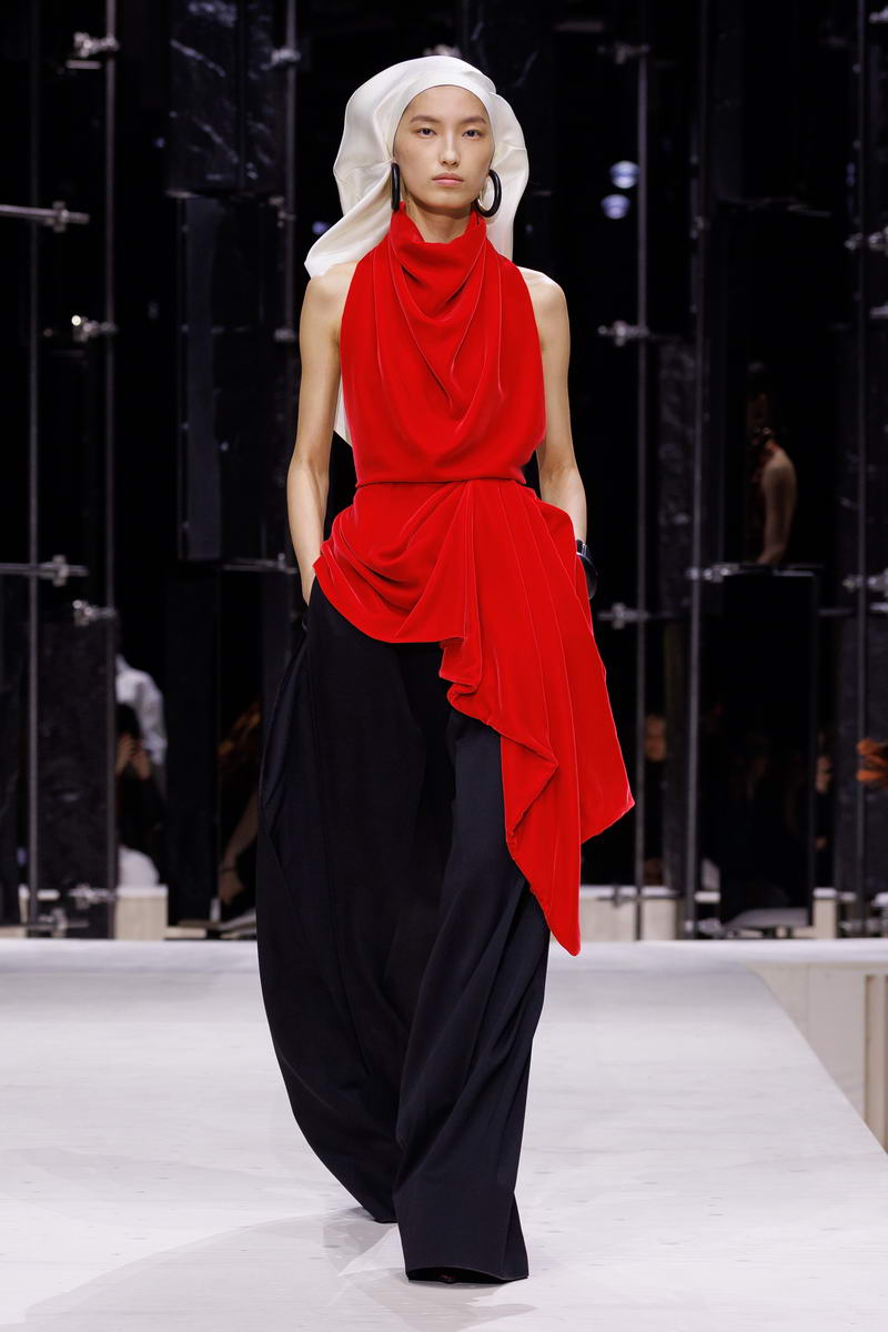 Givenchy Fall Winter 2026 2027 - Photo courtesy of Givenchy