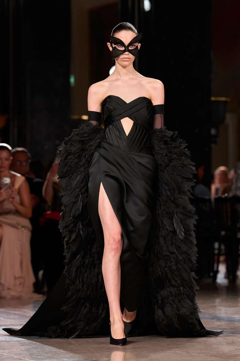 ELIE SAAB Haute Couture AW27 - Photo courtesy of Elie Saab