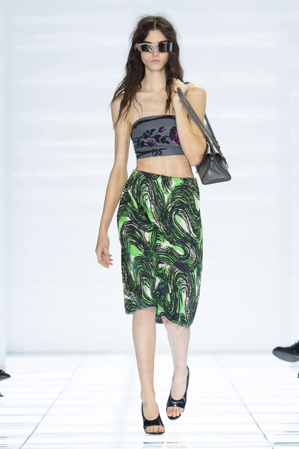 Prada Spring/Summer 2027: the skirt as an object - Photo courtesy of Prada