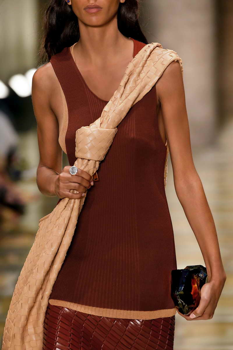 BOTTEGA VENETA WOMEN'S AND MEN'S SPRING 2020