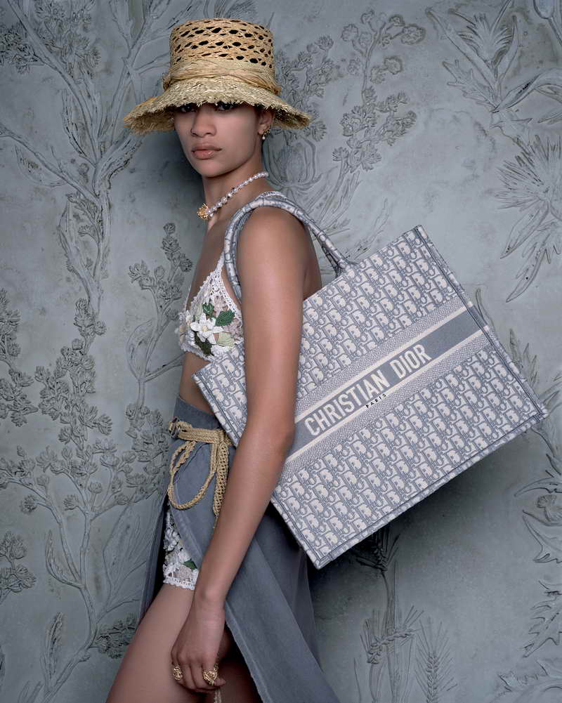 DIOR SPRING-SUMMER 2020 READY-TO-WEAR CAMPAIGN