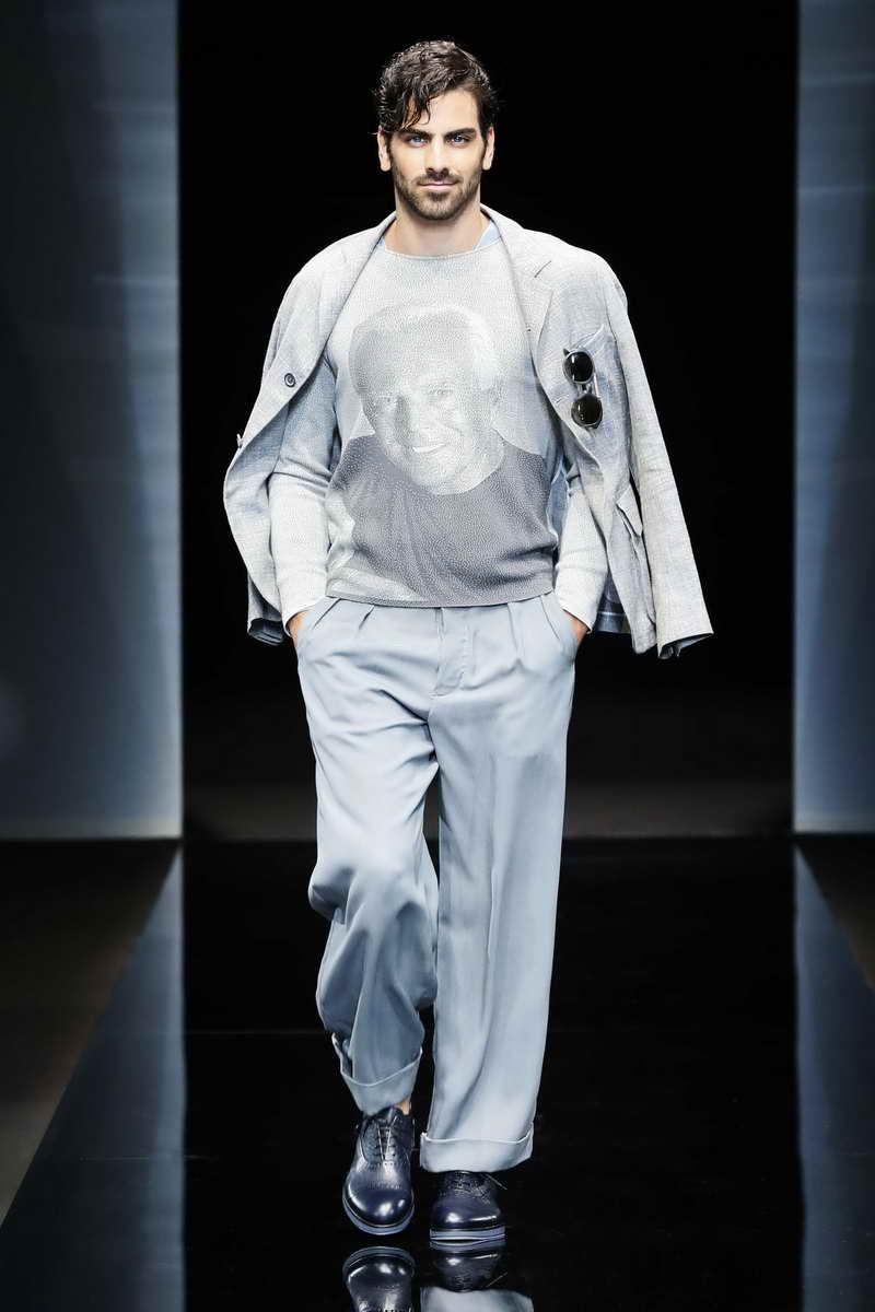 GIORGIO ARMANI MENSWEAR SPRING SUMMER 2017 FASHION SHOW