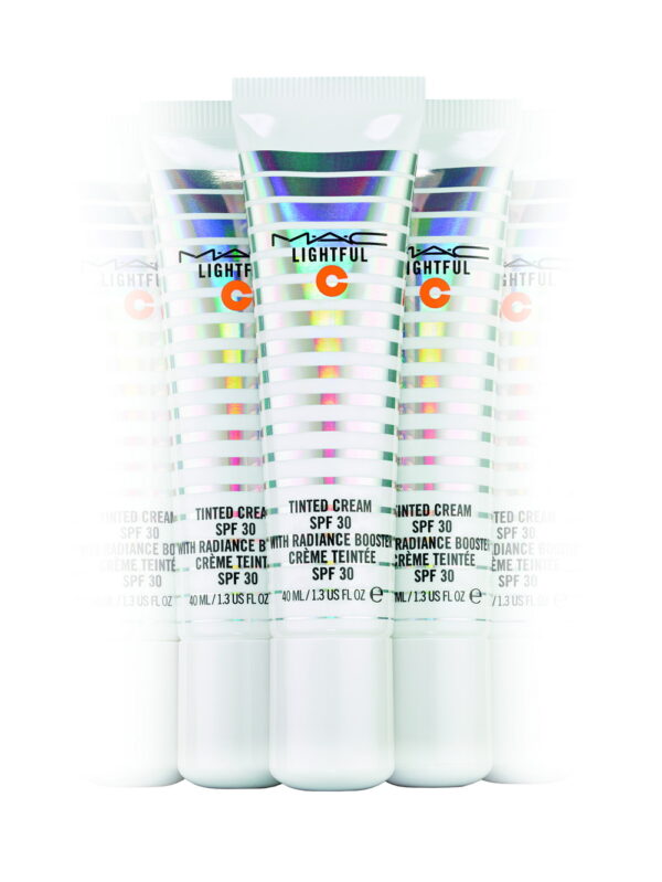 M·A·C LIGHTFUL C TINTED CREAM SPF 30/PA+++ WITH RADIANCE BOOSTER