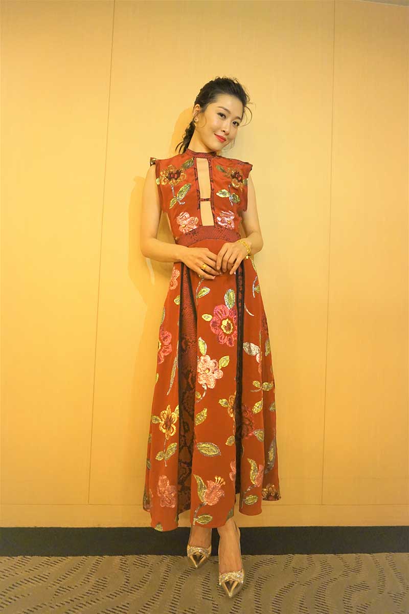 Niki Chow wearing Burberry dress at the Miss Chinese International Pageant 2017 on 15 January 2017