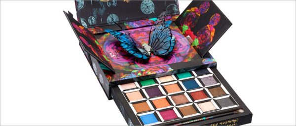 URBAN DECAY Alice Through the Looking Glass Eyeshadow Palette