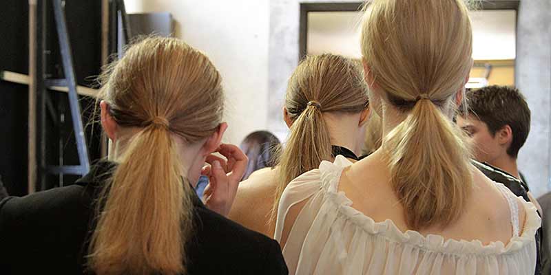 Hair trends 2018. Sun kissed summery hair at Mila Schön. Interview with Peter Gray