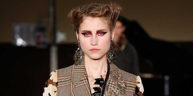 Romantic, sexy and classic hairdo's by James Pecis for Antonio Marras
